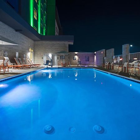 Holiday Inn Glendale - Stadium & Ent Dist By Ihg מראה חיצוני תמונה